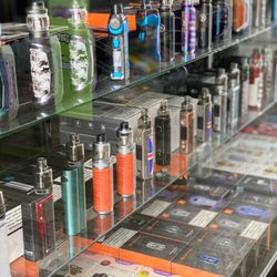 Cigarette World