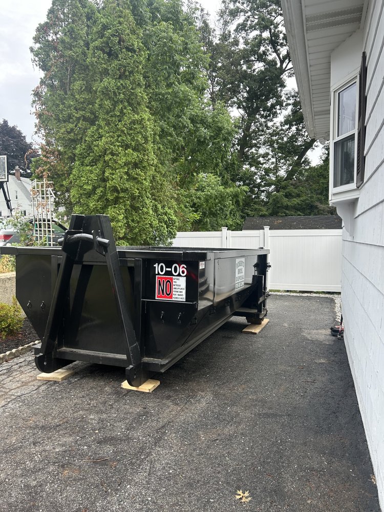 ROBERTO BROTHERS DISPOSAL Updated September 2024 11 Photos 24