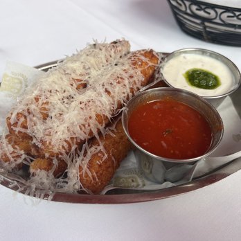Sammie’s - Italian Near Me - Austin, Texas