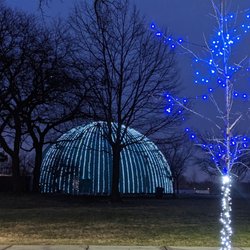 Longway Planetarium - Longway Planetarium wearing it's Holiday best!
