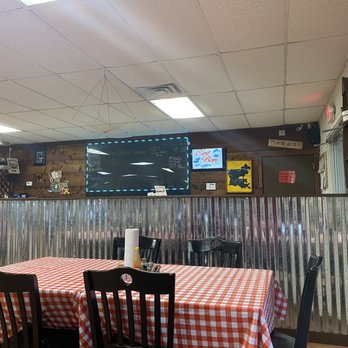 C'est Bon Cafe - Inside - Seafood Near Me - Houma, Louisiana