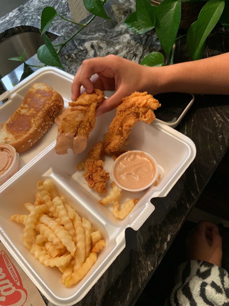 RAISING CANE’S CHICKEN FINGERS 18 Photos & 22 Reviews 781 Hebron Rd