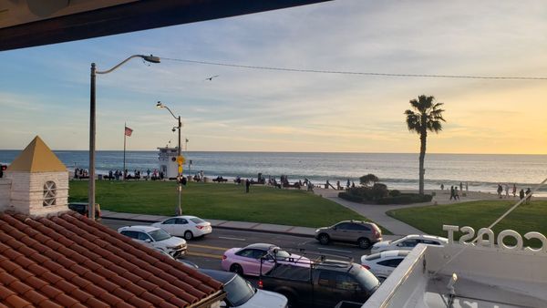 RIVIAN SOUTH COAST THEATER - Updated July 2024 - 16 Photos - 162 S