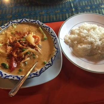 Rock A Bangkok - Red curry - Thai Near Me - Miami, Florida Rock A Bangkok - Red curry - Thai Near Me - Miami, Florida