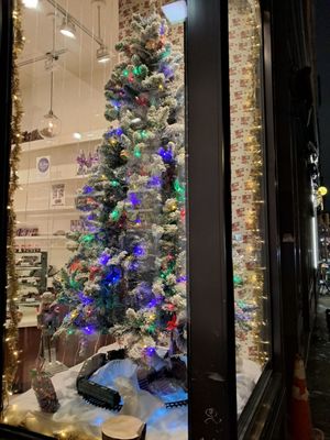 Li-Lac Chocolates (Bleecker St.) by null