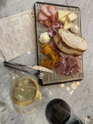 La Salumeria by null