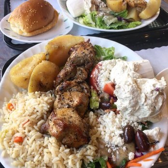 Zet's Restaurant - Diners Near Me - Mississauga, Ontario