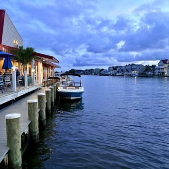 Harpoon Hanna's - Exterior - Seafood Near Me - Fenwick Island, Delaware