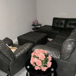 Dazzle & Glow Cleaners - After cleaning living room