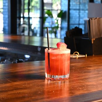 Blue Pearl  - Dragon Fruit Sour - Seafood Near Me - Staten Island, New York