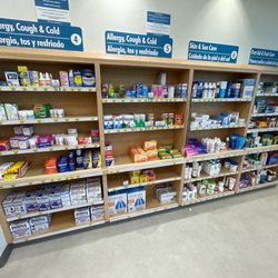 Kaiser Permanente Folsom Medical Offices - Pharmacy.