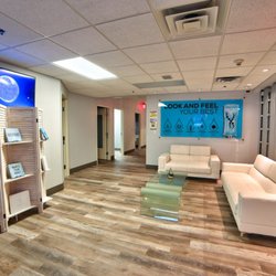 REVIV - MGM Grand - IV Therapy Lounge