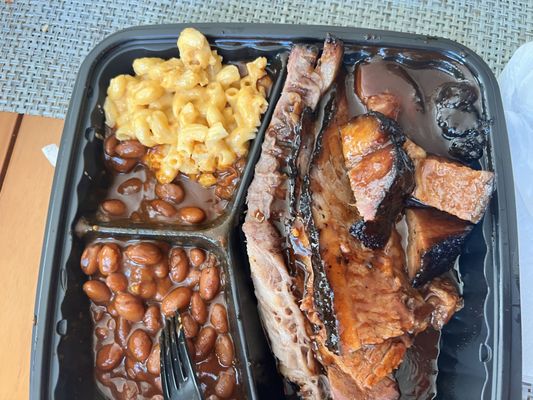 Tommy's BBQ Company by null