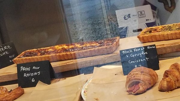 Pixie Boulangerie by null