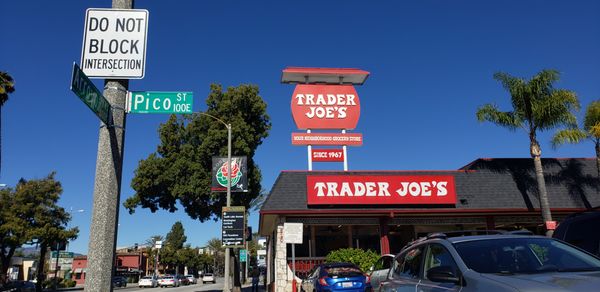 Trader Joe's by null
