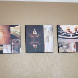 Washington DC themed art in the room Washington DC themed art in the room