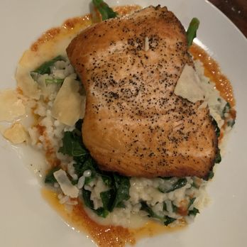 Casa Italiana - Salmon - Italian Near Me - Richmond, Virginia