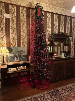 Gingerbread Mansion Inn by null