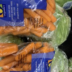Jewel-Osco - November 6, 2024 image of carrots.