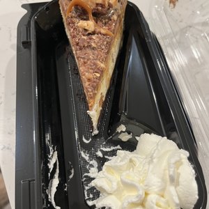 THE CHEESECAKE FACTORY - 463 Photos & 481 Reviews - 4701 Wyandotte St