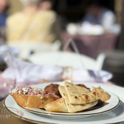 Yanni's Bar & Grill - Appetizers!