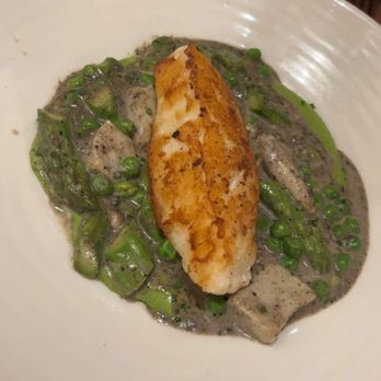 Etoile Cuisine et Bar - French Near Me - Houston, Texas