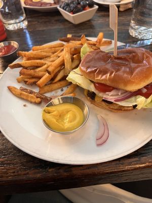 The Hutch on Avondale by null