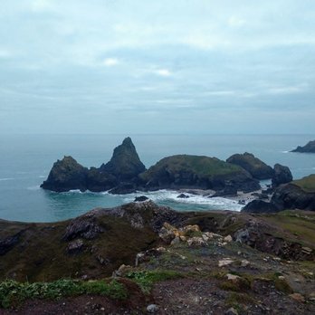 Kynance Cove - stunning scenery - Landmarks & Historical Buildings Near Me