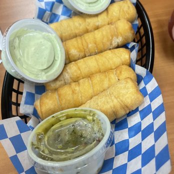 Latin Delight - Tequeno - Venezuelan Near Me - Missouri City, Texas