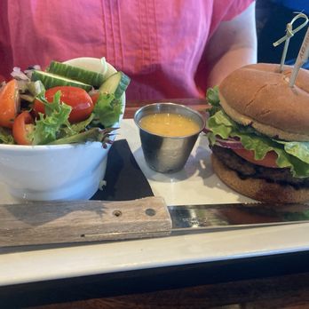 The Hangry Bison - BYOB Build Your Own Bison Burger - New American Near Me - Winter Park, Florida