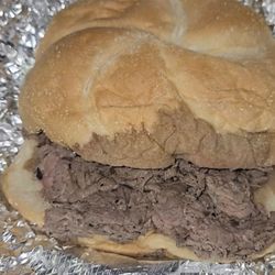 Charcoal Deli - Pit beef