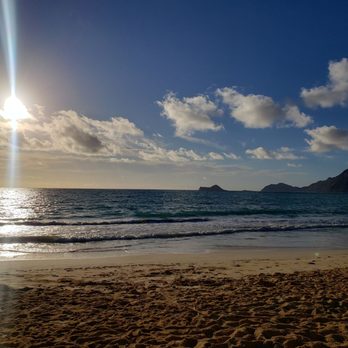 Waimanalo Beach - Sunrise - Beaches Near Me - Waimanalo, Hawaii