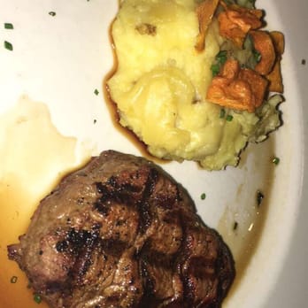 Chart House - Filet & mashed potatoes - Seafood Near Me - Jacksonville, Florida