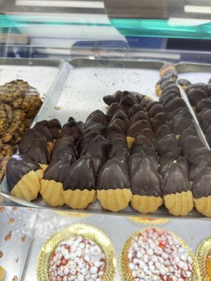 Regoli Pasticceria by null