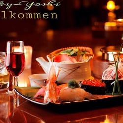 Lucky-Yoshi - Schöne Abend mit sushi bei Yoshi