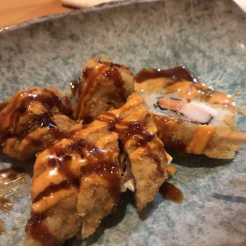 Mandarin Court - Jimmy Smith Roll. It's ok, didn't finish it. The crab didn't seem fresh. - Sushi Bars Near Me - Dumfries, Virginia Mandarin Court - Jimmy Smith Roll. It's ok, didn't finish it. The crab didn't seem fresh. - Sushi Bars Near Me - Dumfries, Virginia