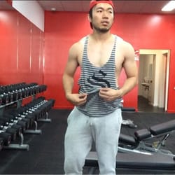 Zap Fitness 24/7 Elsternwick - The free weights (dumbbells up to 40 kg) area with personal trainer, Arthur L.