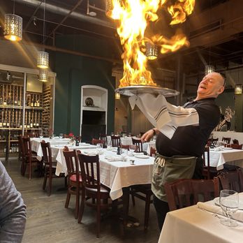 Avli Estiatorio - Greek Near Me - Winnetka, Illinois