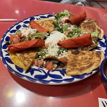 Mi Tierra Cafe & Bakery - Botana Platter - Mexican Near Me - San Antonio, Texas Mi Tierra Cafe & Bakery - Botana Platter - Mexican Near Me - San Antonio, Texas