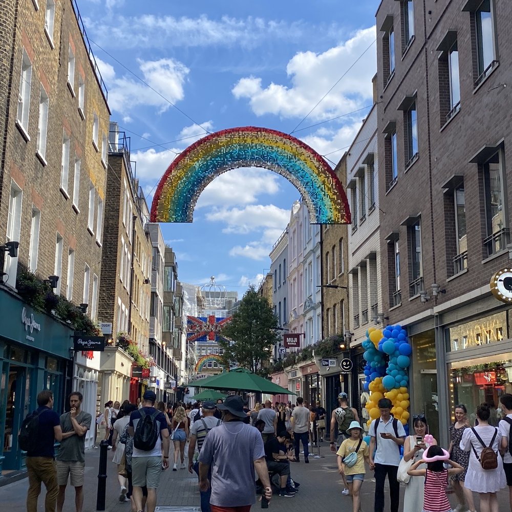 Carnaby Street - Carnaby Street - Shopping Centers Near Me - London, XGL Carnaby Street - Carnaby Street - Shopping Centers Near Me - London, XGL