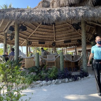 Cheeca Lodge & Spa - Bar - Resorts Near Me - Islamorada, Florida Cheeca Lodge & Spa - Bar - Resorts Near Me - Islamorada, Florida