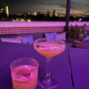 EDGE Rooftop Cocktail Lounge - Passion fruit N.A. martini and passion fruit margarita don't remember their names we both liked them 2/4/25 - Cocktail Bars Near Me - Tampa, Florida