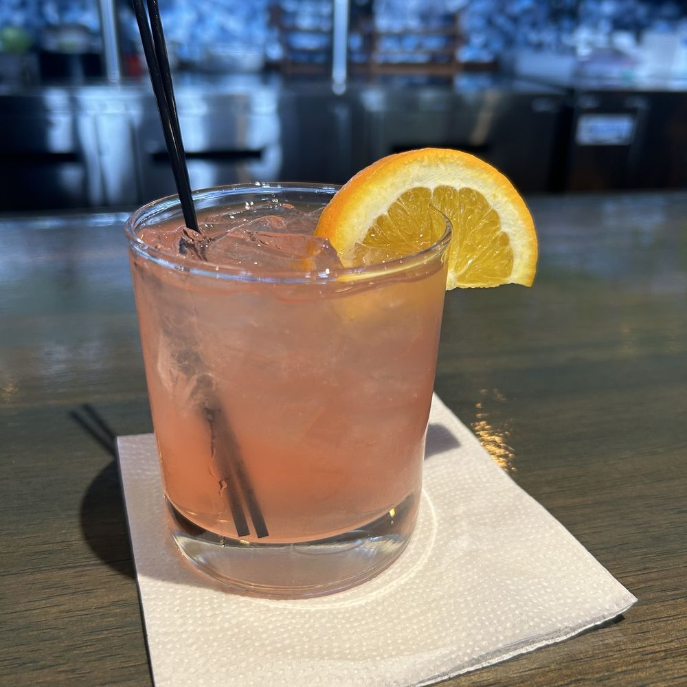 Spliff's Gastropub - Smokey Paloma - Beverage Store Near Me - Jacksonville, Florida