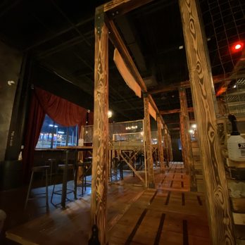 Axe Bar - Main axe throwing area! Super clean, has panels up in between stations (plus they space you out from other parties) - Axe Throwing Near Me - Lincoln, Rhode Island