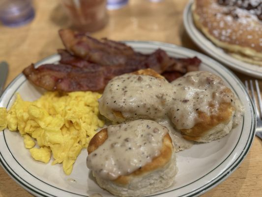 The Magnolia Pancake Haus by null