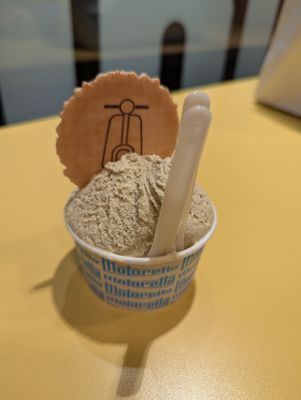 Motoretta Gelato by null