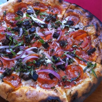bellagreen - American Near Me - Houston, Texas