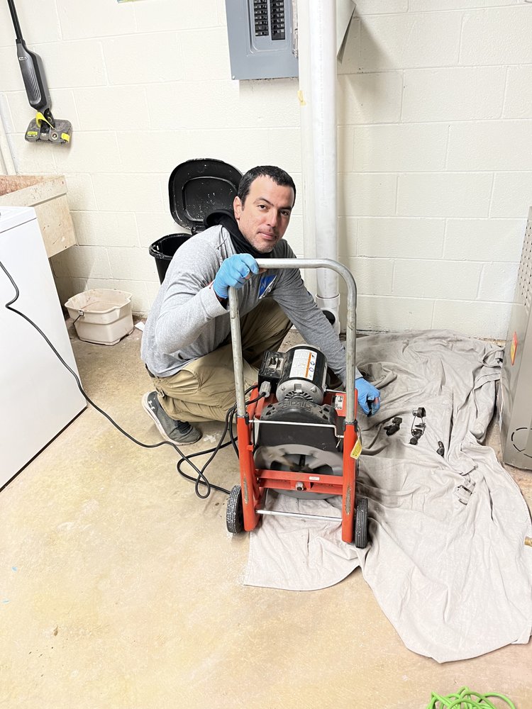 Slide of Payless Plumbing and Heating