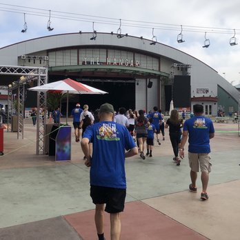 OC Fair 5k Fun Run - Going thru Hangar - Races & Competitions Near Me - Costa Mesa, California