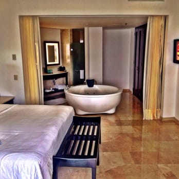 Live Aqua Resort - Our amazing room - Resorts Near Me - Cancún, ROO